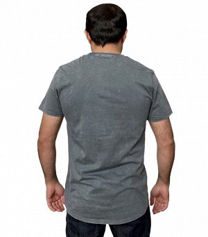 Легкая футболка NXP – новая концепция классики спереди, и удлиненного кэжуал – со спины №225