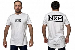 Белая футболка NXP – как раз под твои объемные брюки с карманами №222