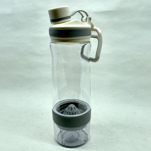 Бутылка для воды 600 мл с ситечком для фруктов или чая