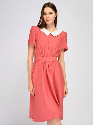 Платье. Цвет: коралловый