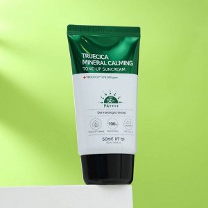 Успокаивающий солнцезащитный крем Some By Mi "Truecica Mineral 100 Calming Sun Cream" SPF 50, 50 мл