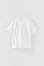 ФУТБОЛКА В СТИЛЕ OVERSIZE С УЗЛОМ