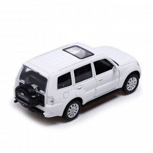 Машина металлическая MITSUBISHI PAJERO 4WD, 1:43, инерция, открываются двери, цвет серый