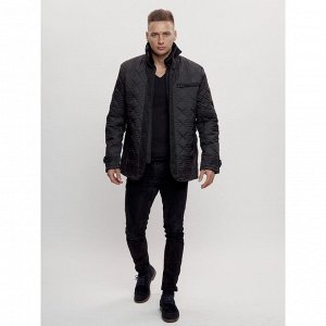 Куртка классическая с мехом мужская чёрного цвета, размер 48