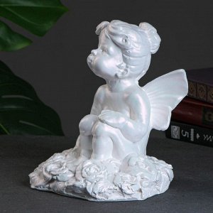 Фигура "Девочка ангел сидячая в розах" перламутр, 17х20х18см