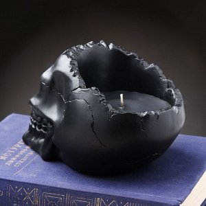 Свеча ароматическая в бетоне "Черный череп", 14х11 см, цитрус-эвкалипт