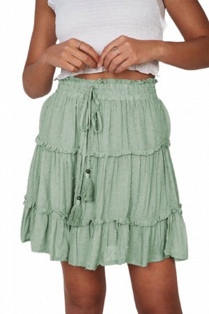 Зеленая многоярусная мини-юбка в горошек с присборенной талией и оборками