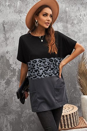 Черно-серое платье-футболка с карманами и леопардовым принтом