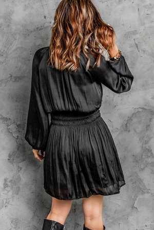 Черное мини-платье с эластичной талией и пышными рукавами со складками