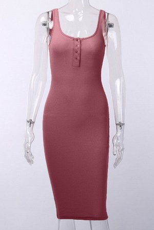 Розовое обтягивающее платье-майка в рубчик с вырезом на пуговицах