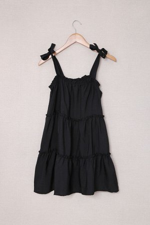 Черное многоярусное платье беби-долл с завязками на бретельках