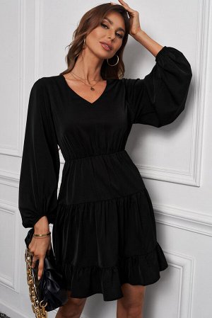 Черное многоярусное платье беби-долл с пышными рукавами