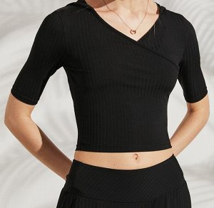 Женская спортивная футболка с капюшоном, цвет черный
