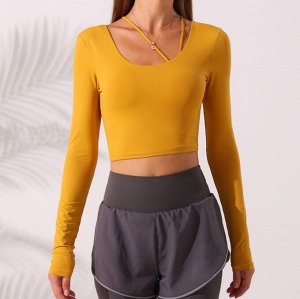 Женская спортивная кофта с декоративными элементами, цвет желтый