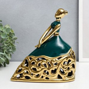 Сувенир керамика "Фрейлина - реверанс" тёмно-зелёный с золотом 20х19 см