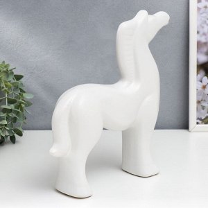 Сувенир керамика "Белый конь" матовый 27х7,5х25 см