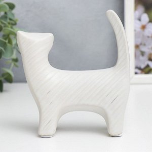 Сувенир керамика "Белая кошка" матовый 11,7х4,5х11 см