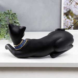 Сувенир полистоун "Чёрная кошка с синим ожерельем" лежит 21х12,5х28,5 см