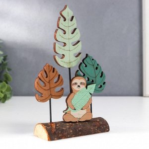 Сувенир дерево "Ленивец и пальмовые листья" 20х5х10 см