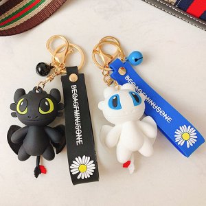 Брелок Беззубик "Как приучить дракона" - На ключи в подарок детям на рюкзак или сумку