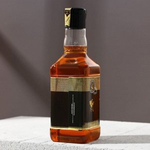 Набор «Лучшему из лучших»: гель для душа во флаконе виски, пряный с древесными нотами, 250 мл; мыло в форме сигары