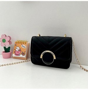 Миниатюрная сумка с металлическим декором, цвет черный