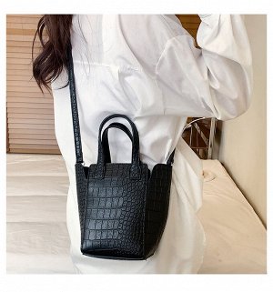 Компактная сумка-несессер с принтом крокодиловой кожи, цвет черный