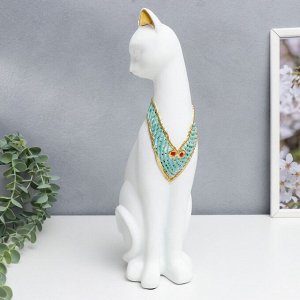 Сувенир полистоун "Белая кошка с голубым ожерельем" сидит 34х10х12 см
