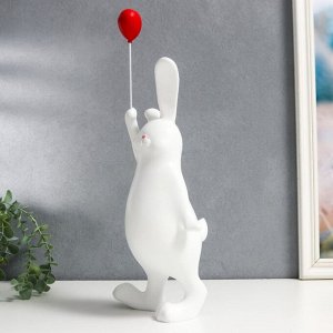 Сувенир полистоун "Белый кроль с сердцем на палочке" 37х12х18 см