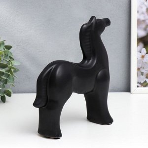 Сувенир керамика "Чёрный конь" матовый 21х5,5х20 см