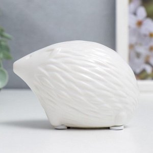 Сувенир керамика "Белый маленький ёжик" матовый 6х5,2х8,8 см