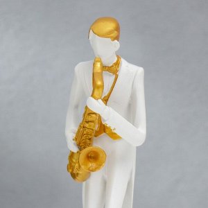 Сувенир полистоун музыкант "Саксофонист" белый с золотом 25,5х4х5 см
