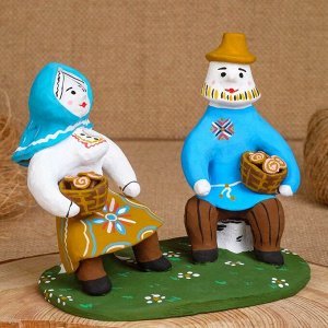 Сувенир «Мужик с бабой на пнях», 16x7x14,5 см, каргопольская игрушка