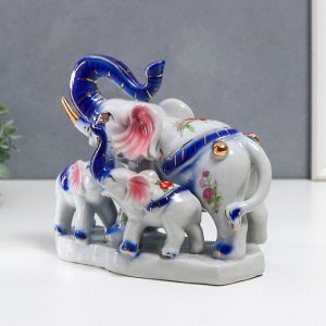 Сувенир керамика "Слон и два слонёнка, роспись цветочки" 17х10х19 см