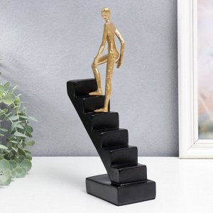 Сувенир полистоун "Человек на лестнице. Вверх по карьерной лестнице" 29х7х16 см