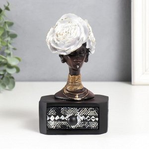 Сувенир полистоун шкатулка "Африканка с цветами в волосах" МИКС 18х10х7 см