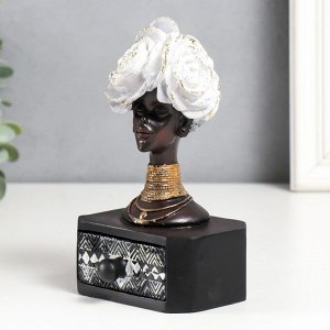 Сувенир полистоун шкатулка "Африканка с цветами в волосах" МИКС 18х10х7 см
