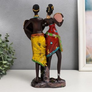 Сувенир полистоун "Молодая пара из Африки" МИКС 31,5х8х16 см