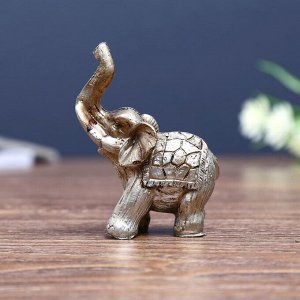 Сувенир полистоун "Мини слоник в попоне-чешуе" 8х6,5х3 см