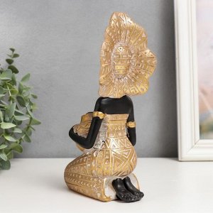 Сувенир полистоун "Африканка в золотом платье, с красивым головным убором" 20,5х5,5х11,5 см 476691