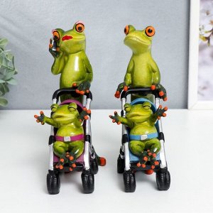 Фигурка полистоун лак «Лягуха: Мамочка с малышом в коляске», 16.7x6.3x15.5 см, МИКС