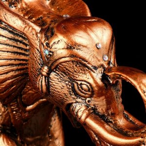 Статуэтка "Слон на камнях", бронза, 25 см