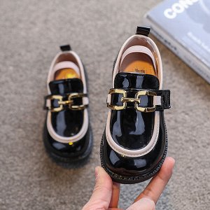 Туфли детские "Лоферы" с металлическим декором и контрастной отделкой, цвет черный