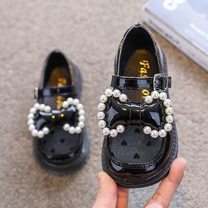 Туфли детские лаковые с бантиком и декором из бусин, цвет черный