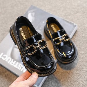 Туфли детские "Лоферы" лаковые, цвет черный