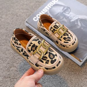 Туфли детские в стиле "Лофферы" с леопардовым принтом, цвет бежевый