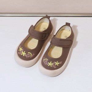 Туфли детские текстильные с вышивкой "Цветочки", цвет мокко