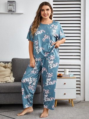 Пижама размера плюс с цветочным принтом