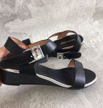 Босоножки женские