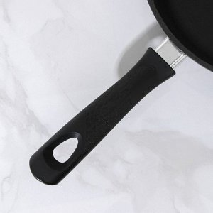 Сковорода-гриль, d=28 см, литая, чугунная крышка, бакелитовая ручка, цвет чёрный